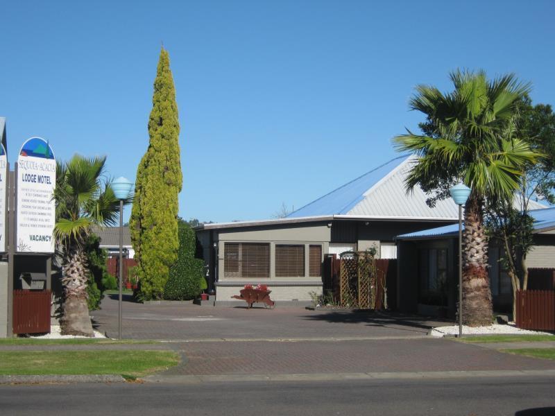 Sequoia Motel Rotorua Buitenkant foto